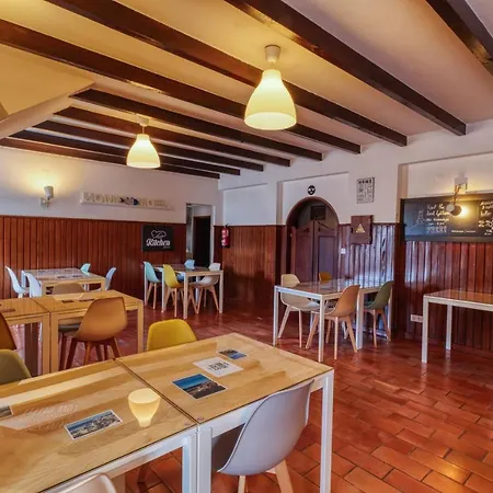 Pensión Homemoel Local Accomodation Al São Pedro de Muel