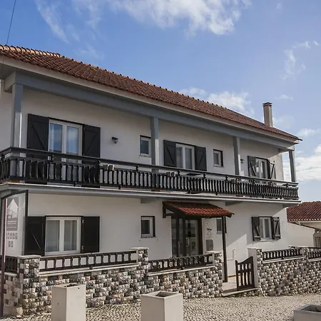 Homemoel Local Accomodation Al Pensión São Pedro de Muel