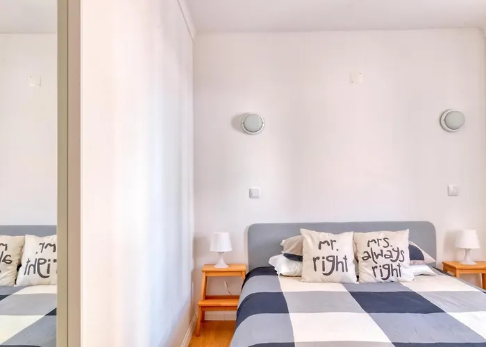 Homemoel Local Accomodation Al 게스트하우스 상페드루 지 모엘