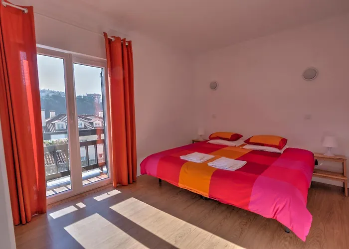 Homemoel Local Accomodation Al 3* 상페드루 지 모엘