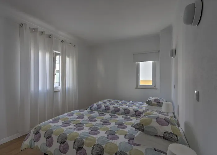 Homemoel Local Accomodation Al 게스트하우스 상페드루 지 모엘